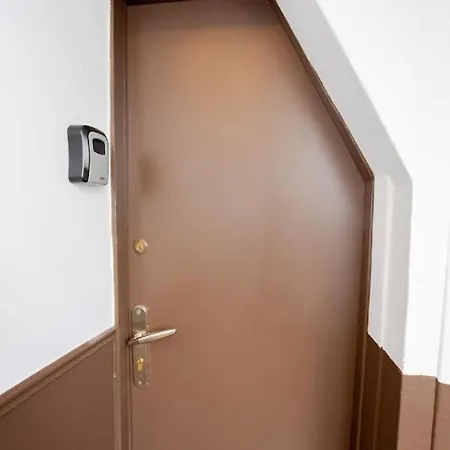 Lägenhet Le Nid Troyen - Gare - Hypercentre - New Cosy - Rent Immo *